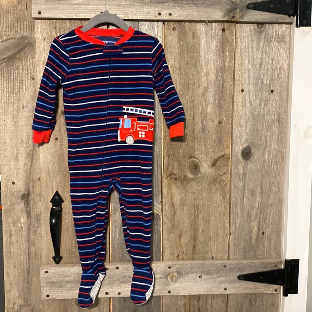 Carter’s 18 month fleece onsie